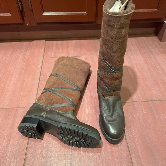 La Canadienne leather and suede boots